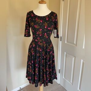 NWT LuLaRoe Black floral Nicole Dress Sz M